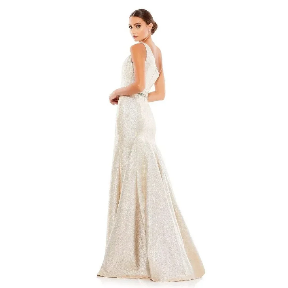 MAC DUGGAL Women's One Shoulder Metallic Ruffled Evening Gown Oyster 0